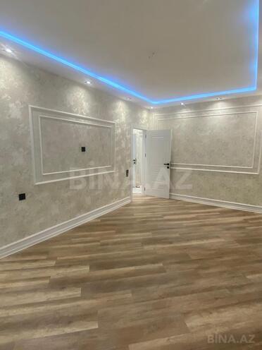 Продаётся 3-комн. вторичка 65 м², Хатаинский р., photo 4 from 20