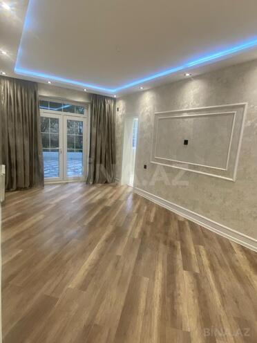 Продаётся 3-комн. вторичка 65 м², Хатаинский р., photo 3 from 20