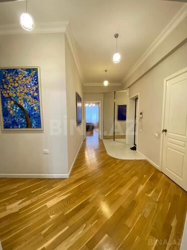 Продаётся 3-комн. новостройка 125 м², м. Элмляр Академиясы, photo 24 from 32