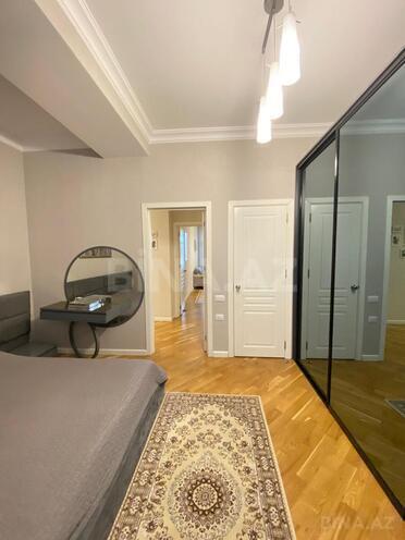 Продаётся 3-комн. новостройка 125 м², м. Элмляр Академиясы, photo 19 from 32