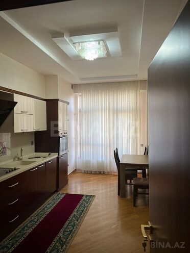 İcarəyə verilir 3 otaqlı yeni tikili 140 m², İnşaatçılar m., photo 5 from 17