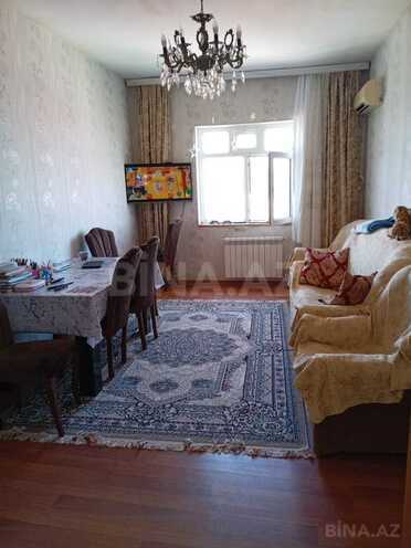 Satılır 5 otaqlı köhnə tikili 100 m², Əmircan q., photo 1 from 15