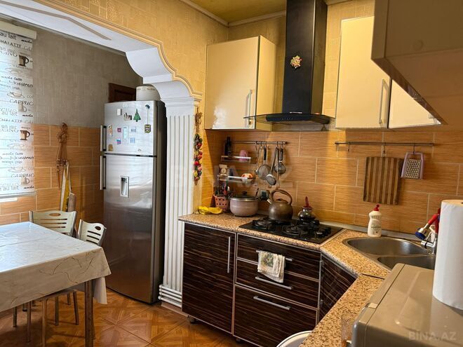 Продаётся 4-комн. вторичка 110 м², м. Элмляр Академиясы, photo 9 from 12