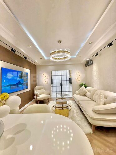 Продаётся 3-комн. новостройка 100 м², м. Нариман Нариманов, photo 1 from 17