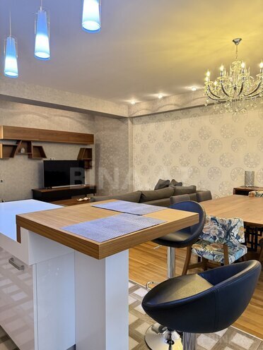 İcarəyə verilir 3 otaqlı yeni tikili 135 m², Nizami m., photo 15 from 32