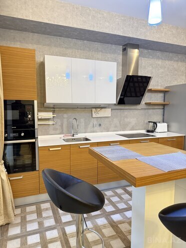 İcarəyə verilir 3 otaqlı yeni tikili 135 m², Nizami m., photo 9 from 32