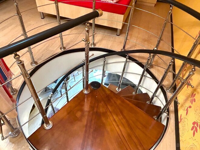 Satılır 1 otaqlı köhnə tikili 50 m², Nəsimi r., photo 13 from 24