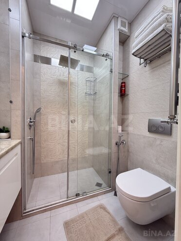 İcarəyə verilir 2 otaqlı köhnə tikili 80 m², Sahil m., photo 11 from 24