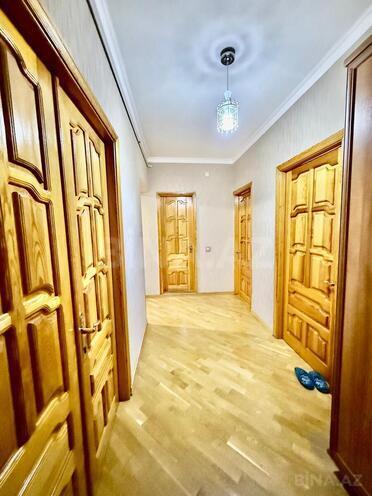 Продаётся 4-комн. вторичка 100 м², м. Кара Караев, photo 12 from 18