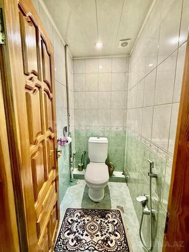 Продаётся 4-комн. вторичка 100 м², м. Кара Караев, photo 17 from 18