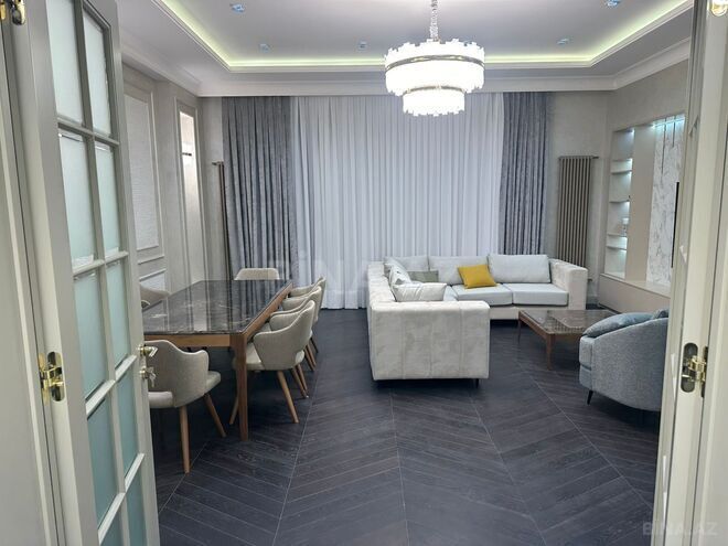 İcarəyə verilir 3 otaqlı yeni tikili 180 m², 28 May m., photo 16 from 19