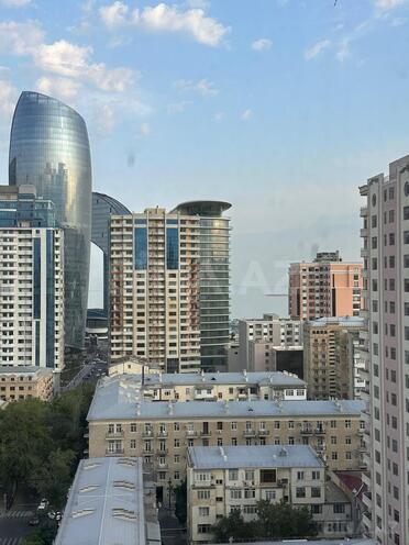 Сдаётся 3-комн. новостройка 190 м², м. Сахил, photo 9 from 14