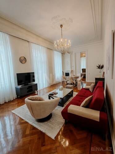 İcarəyə verilir 2 otaqlı köhnə tikili 85 m², Sahil m., photo 19 from 26