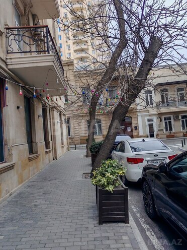 İcarəyə verilir 2 otaqlı köhnə tikili 85 m², Sahil m., photo 8 from 26