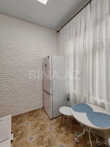 İcarəyə verilir 2 otaqlı köhnə tikili 85 m², Sahil m., photo 18 from 26