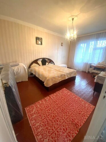 Продаётся 3-комн. вторичка 65 м², м. Ази Асланов, photo 14 from 24
