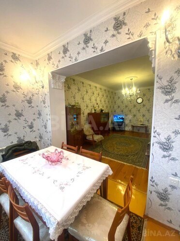 Продаётся 3-комн. вторичка 65 м², м. Ази Асланов, photo 7 from 24