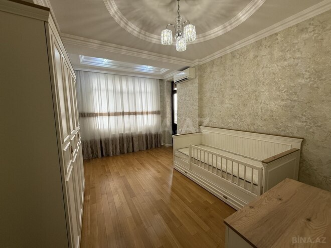 Satılır 4 otaqlı yeni tikili 185 m², 28 May m., photo 11 from 16