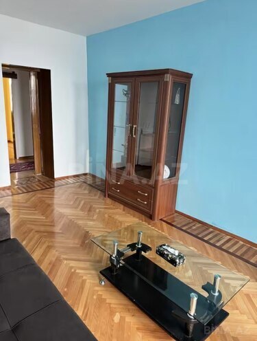 Продаётся 3-комн. вторичка 80 м², м. Ичеришехер, photo 4 from 17