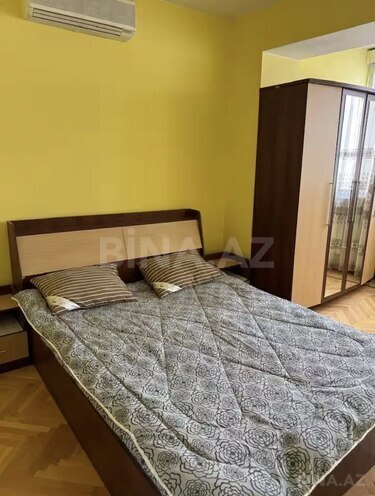 Продаётся 3-комн. вторичка 80 м², м. Ичеришехер, photo 10 from 17