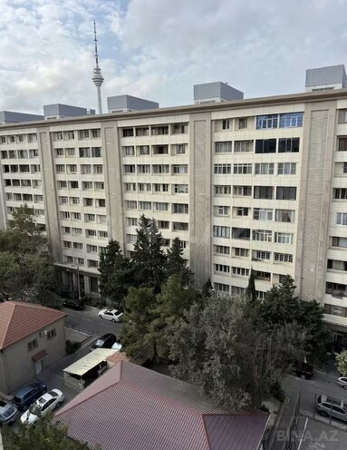 Продаётся 3-комн. вторичка 80 м², м. Ичеришехер, photo 3 from 17