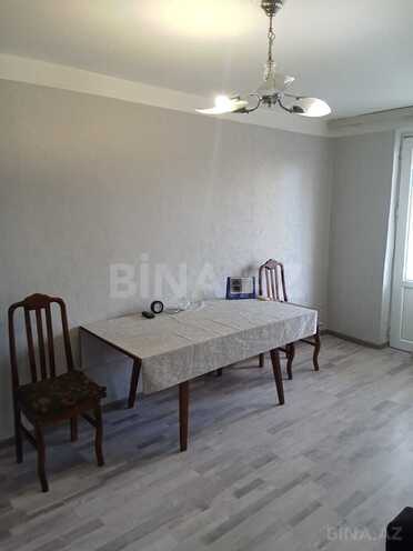 Satılır 2 otaqlı köhnə tikili 55 m², İnşaatçılar m., photo 3 from 13