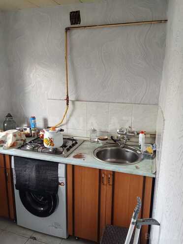 Satılır 2 otaqlı köhnə tikili 55 m², İnşaatçılar m., photo 10 from 13
