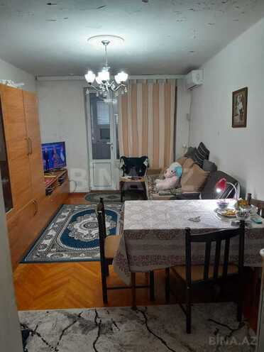 Satılır 2 otaqlı köhnə tikili 48 m², İnşaatçılar m., photo 1 from 11
