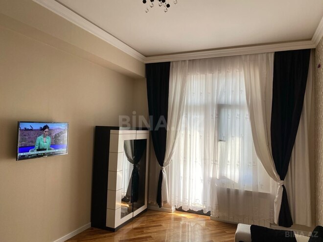 İcarəyə verilir 2 otaqlı yeni tikili 80 m², 28 May m., photo 4 from 11