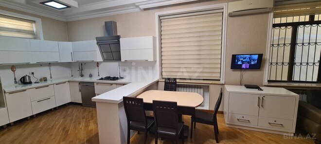 İcarəyə verilir 7 otaqlı həyət evi/bağ evi 450 m², Qaraçuxur q., photo 7 from 32