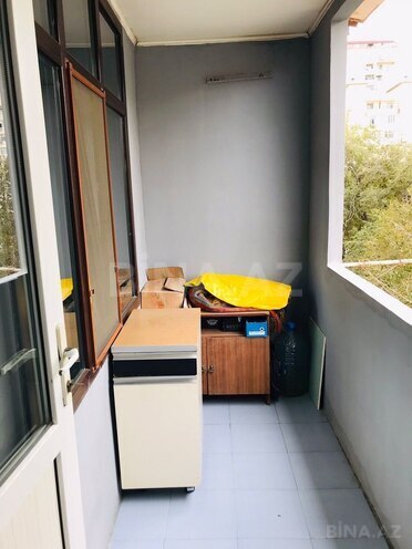 Продаётся 4-комн. вторичка 105 м², м. Ази Асланов, photo 15 from 17