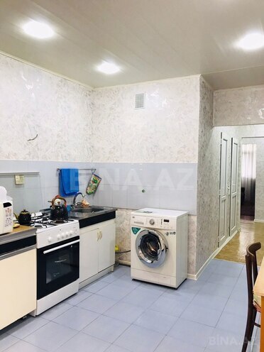Продаётся 4-комн. вторичка 105 м², м. Ази Асланов, photo 13 from 17