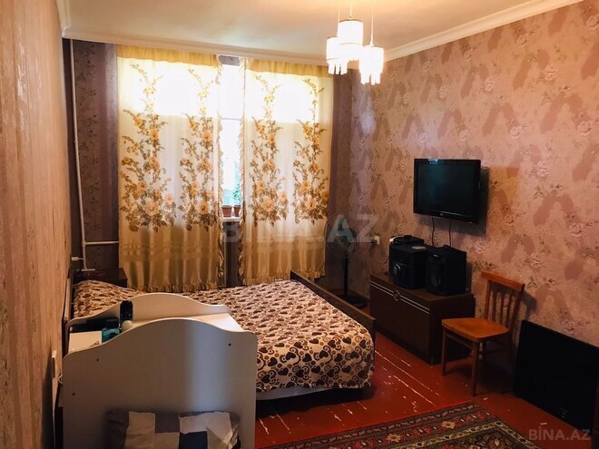 Продаётся 4-комн. вторичка 105 м², м. Ази Асланов, photo 9 from 17