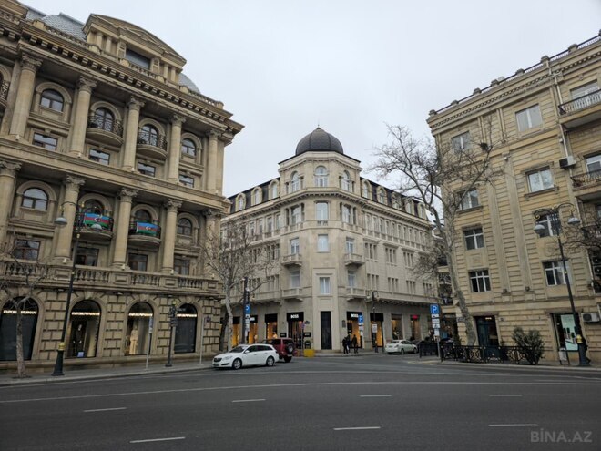 Satılır 3 otaqlı köhnə tikili 100 m², Sahil m., photo 16 from 19