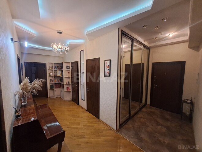 Продаётся 4-комн. новостройка 120 м², м. Насими, photo 12 from 19
