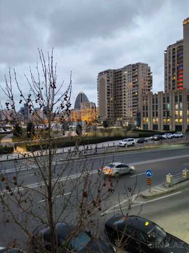 Продаётся 3-комн. вторичка 80 м², м. Гянджлик, photo 10 from 17