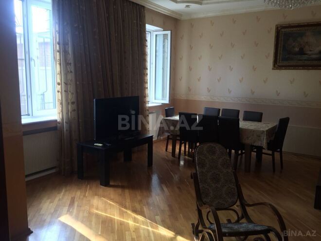 Satılır 7 otaqlı həyət evi/bağ evi 400 m², Badamdar q., photo 10 from 27
