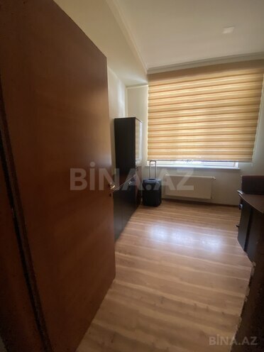 Сдаётся 4-комн. офис 200 м², м. 28 мая, photo 16 from 20