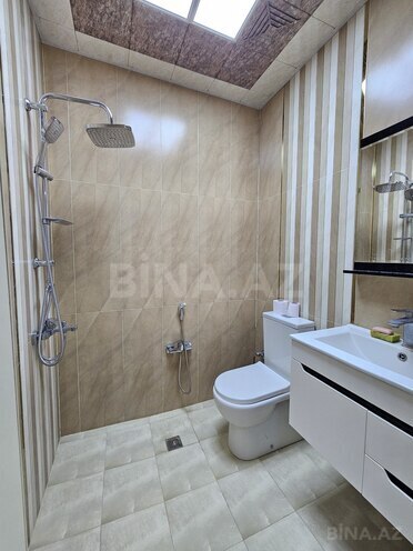Сдаётся 3-комн. новостройка 154 м², м. Нефтчиляр, photo 18 from 27