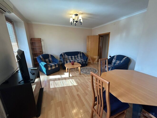 İcarəyə verilir 2 otaqlı köhnə tikili 55 m², 28 May m., photo 3 from 17