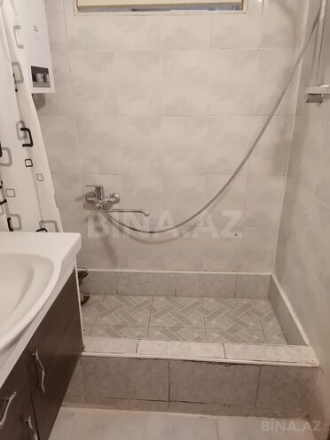Продаётся 3-комн. вторичка 90 м², м. Низами, photo 9 from 13