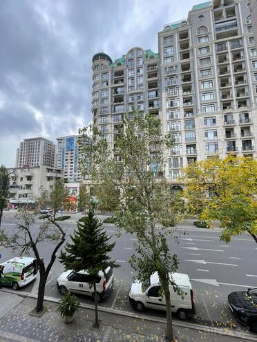 Satılır 3 otaqlı köhnə tikili 65 m², Nəsimi r., photo 10 from 13