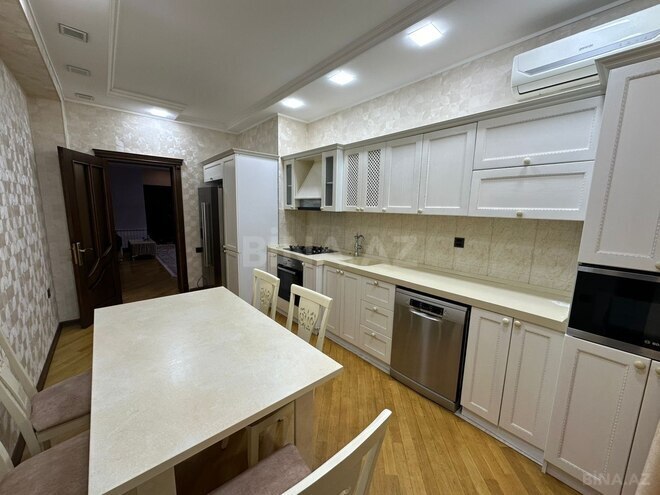 Сдаётся 4-комн. новостройка 200 м², м. Шах Исмаил Хатаи, photo 10 from 18