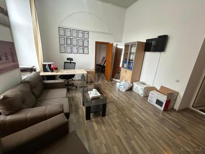 Сдаётся 3-комн. офис 80 м², м. Ичеришехер, photo 9 from 17