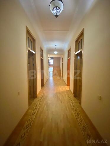 Продаётся 10-комн. дом/дача 600 м², м. Кара Караев, photo 3 from 28