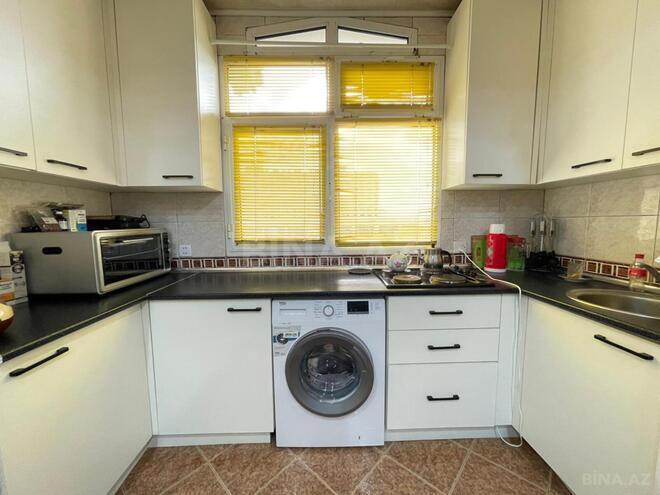 Satılır 2 otaqlı köhnə tikili 55 m², 7-ci mikrorayon q., photo 4 from 11