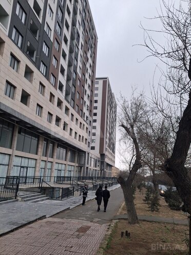 Продаётся 3-комн. новостройка 139 м², м. Нефтчиляр, photo 12 from 15