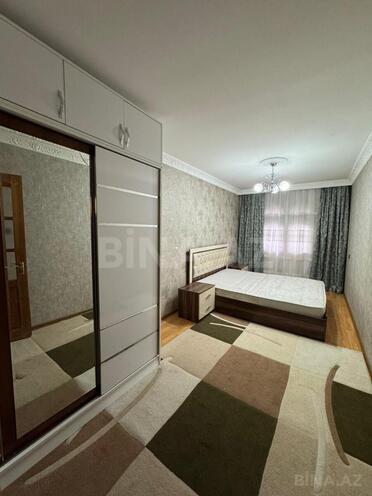 Satılır 2 otaqlı köhnə tikili 55 m², Xalqlar Dostluğu m., photo 5 from 13