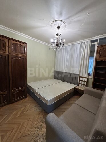 İcarəyə verilir 4 otaqlı köhnə tikili 95 m², Azadlıq Prospekti m., photo 6 from 28