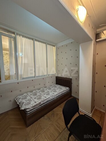İcarəyə verilir 4 otaqlı köhnə tikili 95 m², Azadlıq Prospekti m., photo 10 from 28